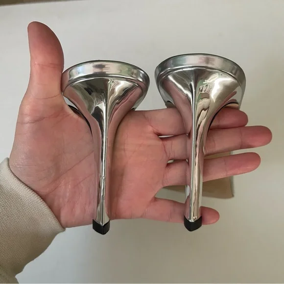 Good American CINDER-F*CKING-RELLA Pumps Clear PVC Silver Size 8 - Picture 5 of 7